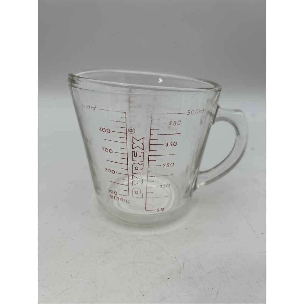Vintage Pyrex 1 Cup Liquid Measuring Cup Red Lettering Clear Glass 8 oz D-Handle